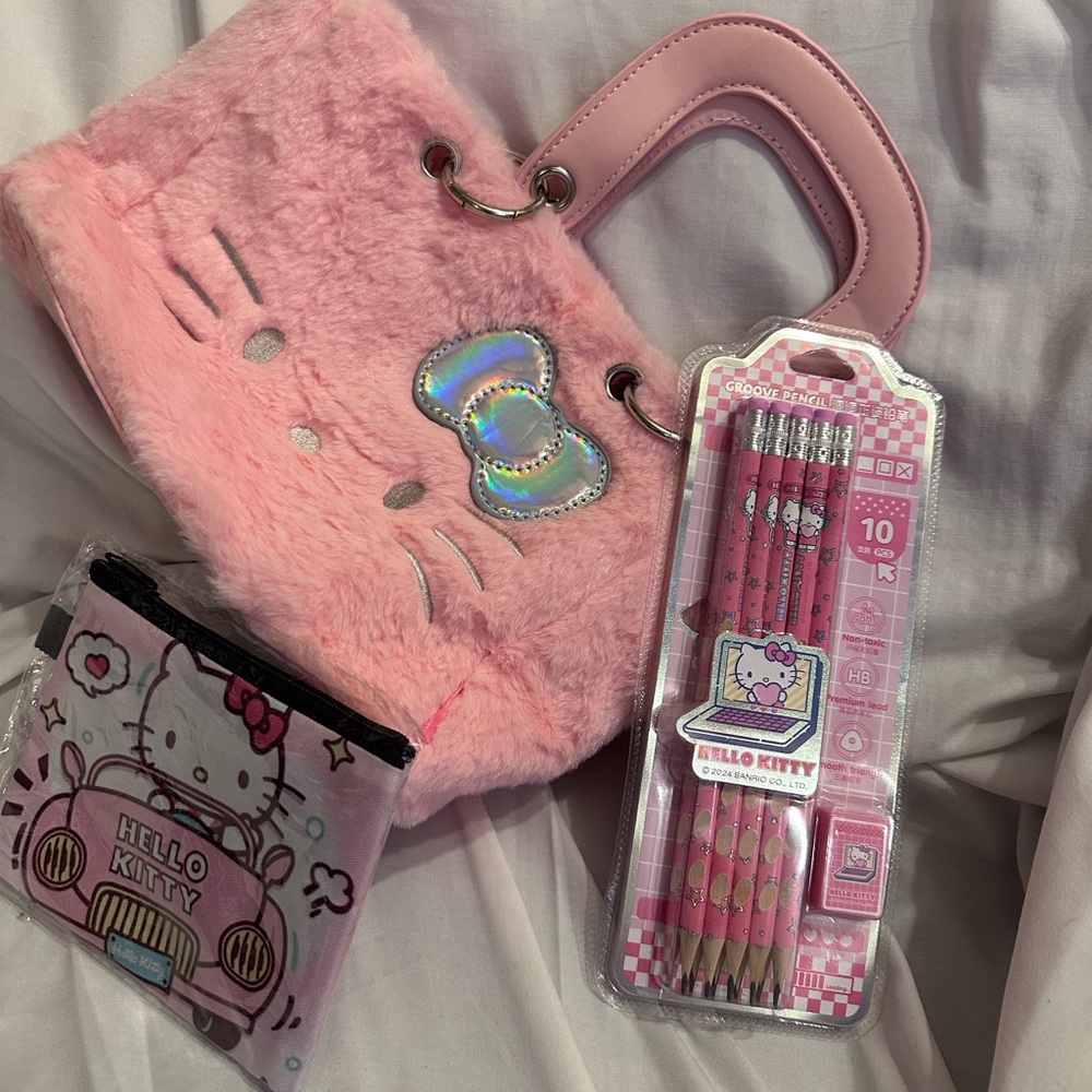 Hello Kitty Pink Plush Bag with Pencil Set